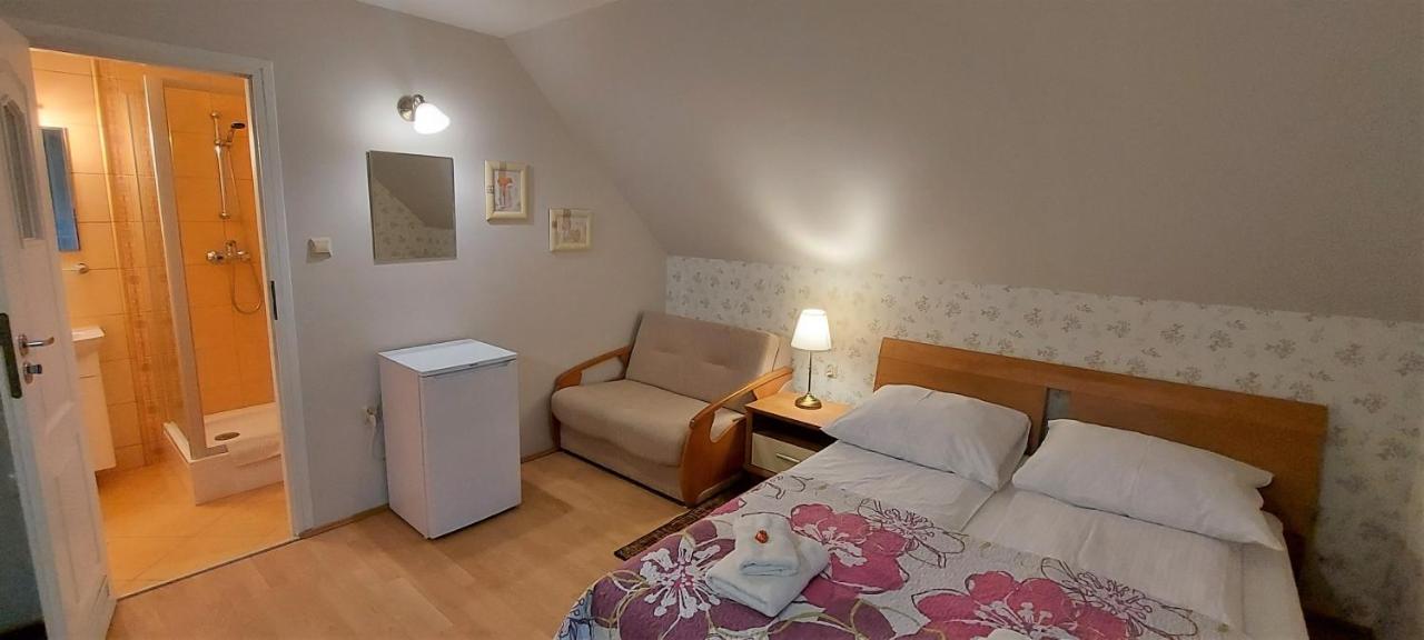 Dom Pod Kasztanami Apartment Kazimierz Dolny Exterior photo